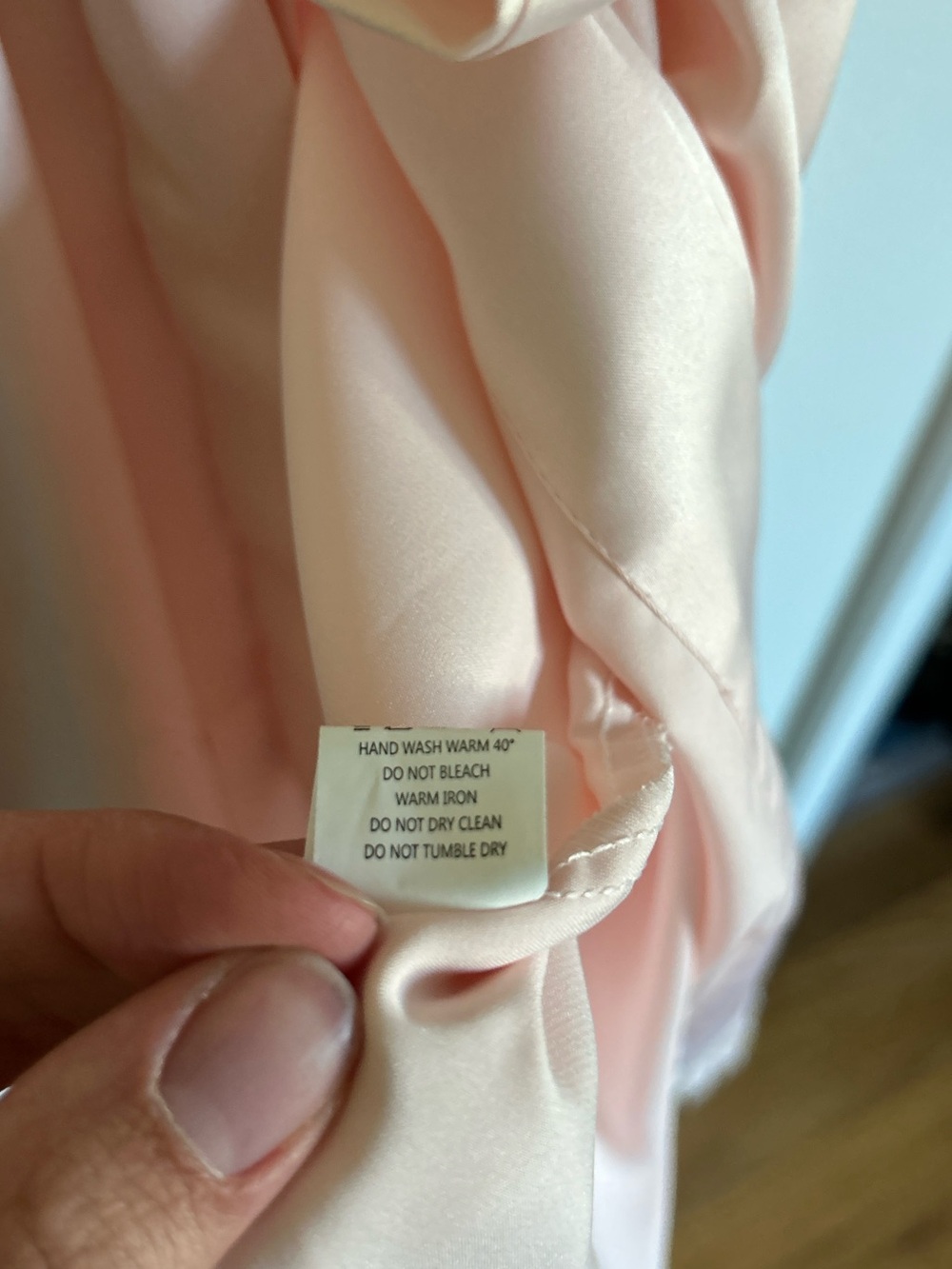 Women’s Pink Satin Robe - Picture 5 of 6